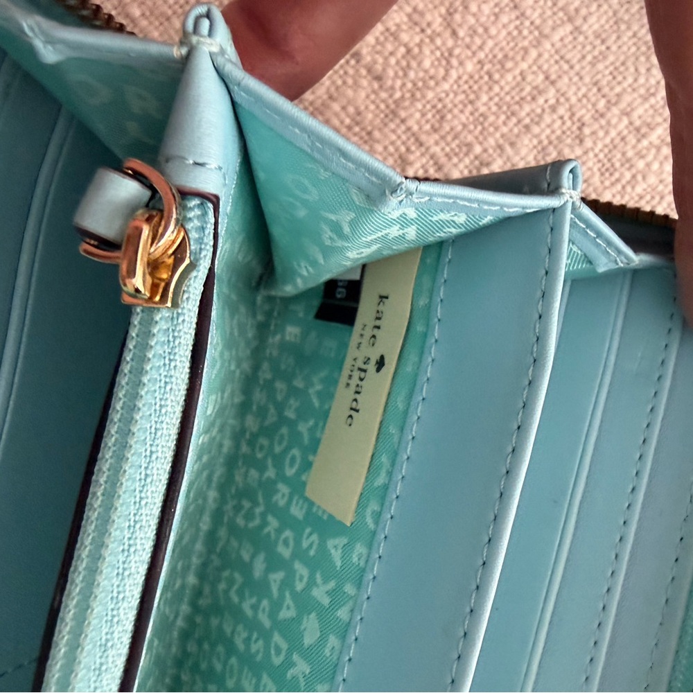 Kate Spade Leila zip around wallet - Picture 4 of 6